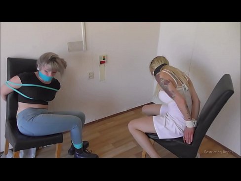 ❤️ Závislá / svázaná a s roubíkem / dáma v nesnázích ❤❌ Sex video u cs.basseyn-vsem.ru ❤